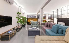 Monastiraki #Wallsfree Citycenter- Unspoiled Athens Apartments