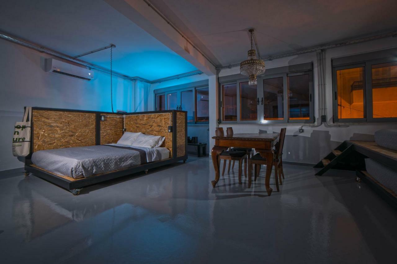 Monastiraki #Wallsfree Citycenter- Unspoiled Athens Apartments מראה חיצוני תמונה